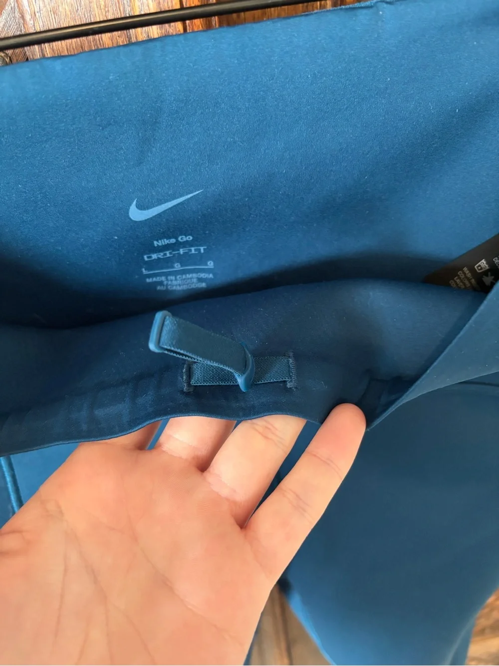 NIKE ONE Women’s High-Waisted 7/8 Leggings with Pockets